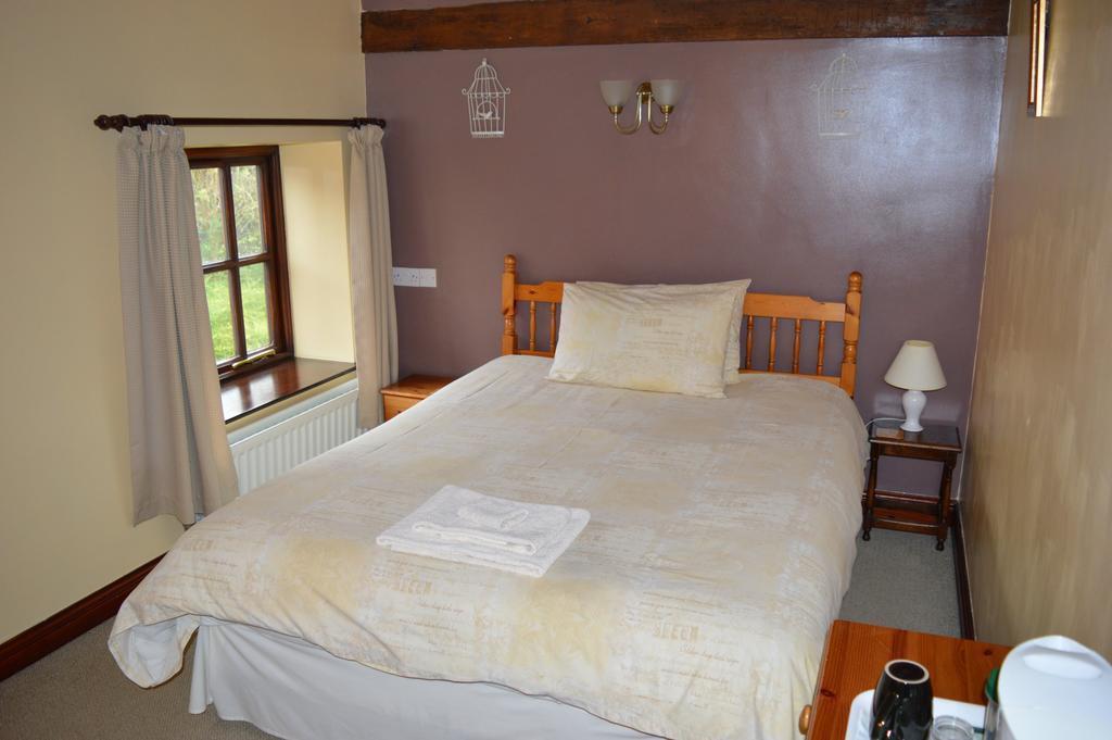 Hopley House Bed & Breakfast Middlewich Oda fotoğraf